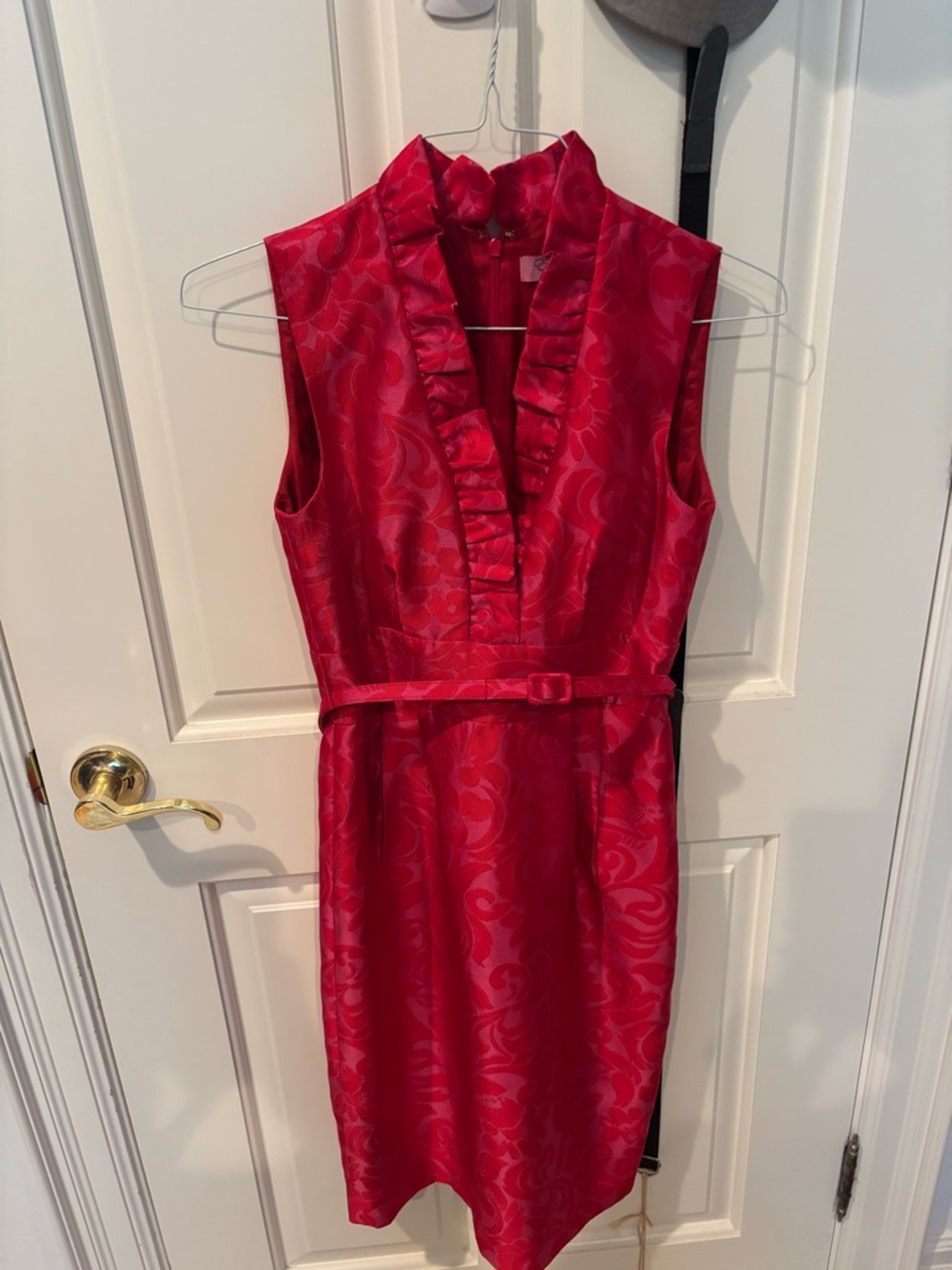 Sleeveless Red Ruffled V-Neck Dress